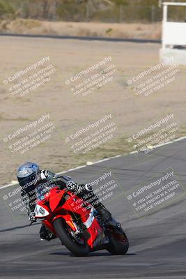 media/Dec-15-2023-Apex Assassins (Fri) [[91f19fb1c7]]/Trackday 1/Session 3 (Turn 8 Entry)/